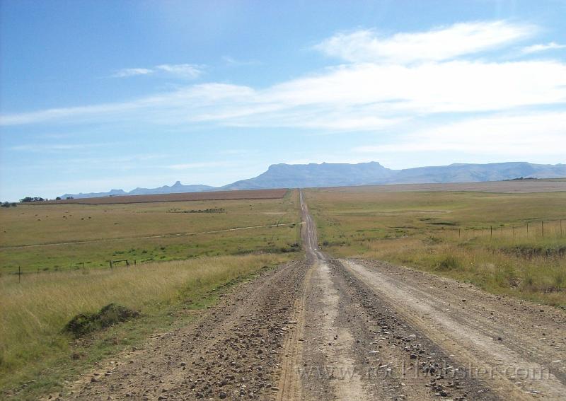 Africa_20100415_11_nto_the_Berg.jpg