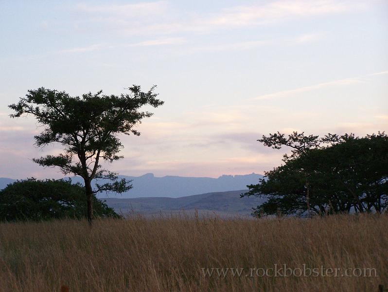 Africa_20100415_32_evening_in_the_Berg.jpg